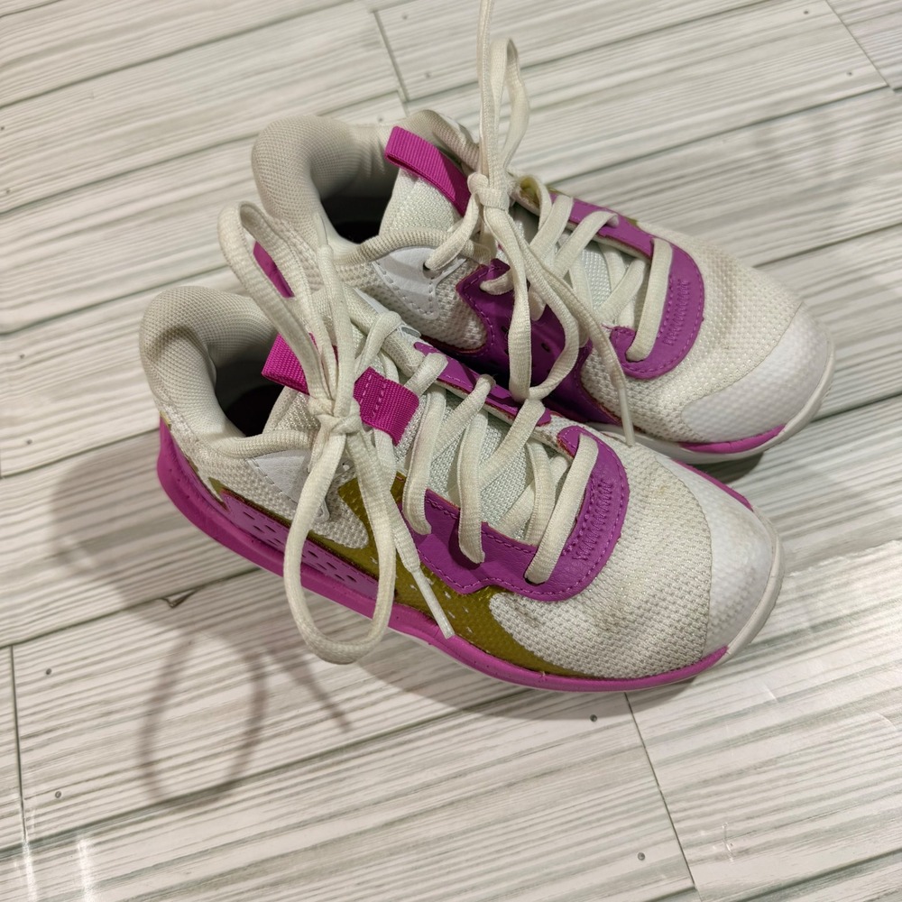 Under Armour Jet 23 Kids Basketball Shoes White Pink Gold 3026636-105 Size 12K - Picture 2 of 5